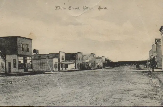 Main Street, Elbow
